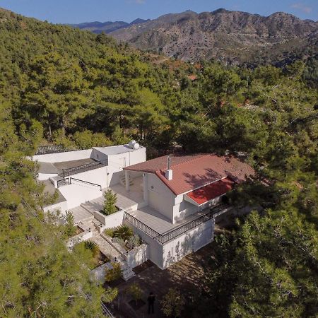 Villa Nestor Hillside House By Trulycyprus Moniatis Exterior foto